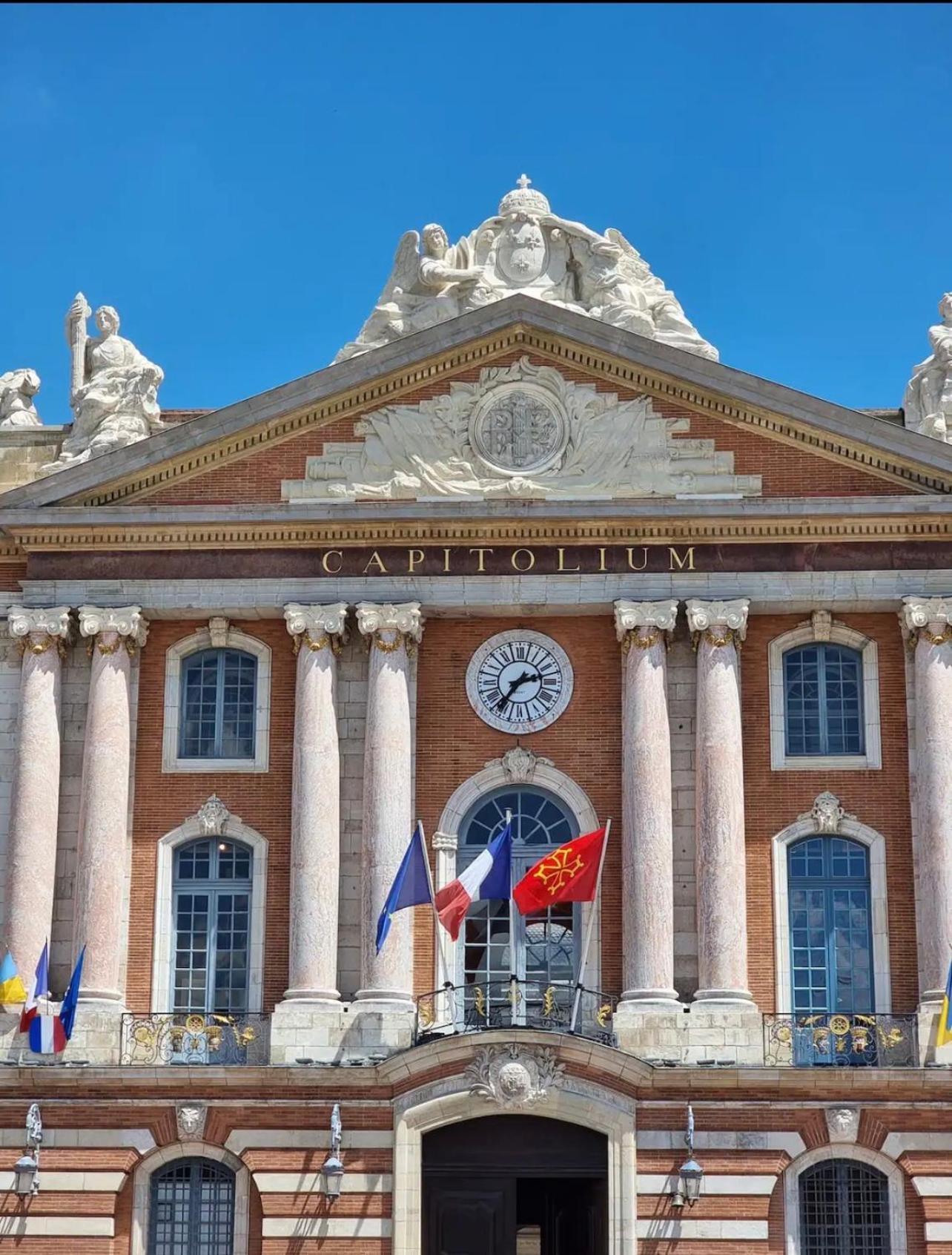 L Alsace Lorraine - A 5Min Place Du Capitole -Free Checkin -Wifi Lägenhet Toulouse Exteriör bild